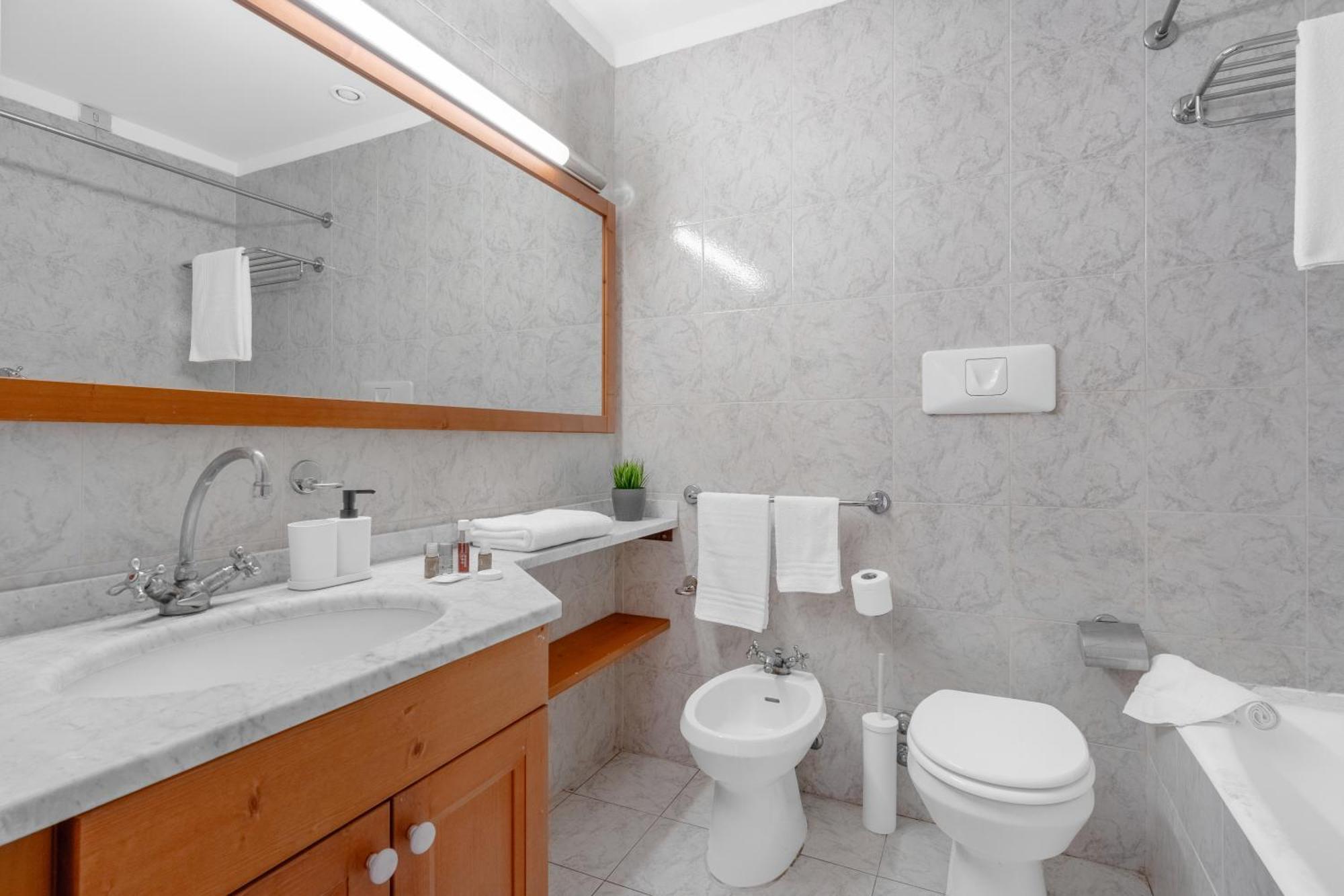 Casa Da Suite Fraschini Milan Luaran gambar